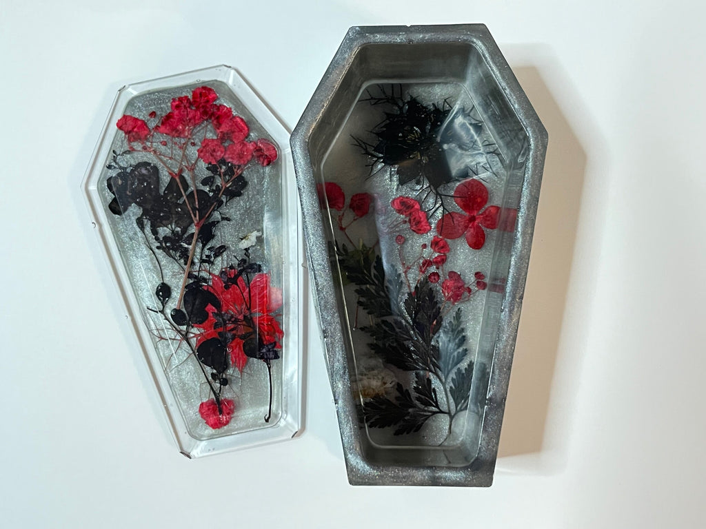 Coffin box for trinkets