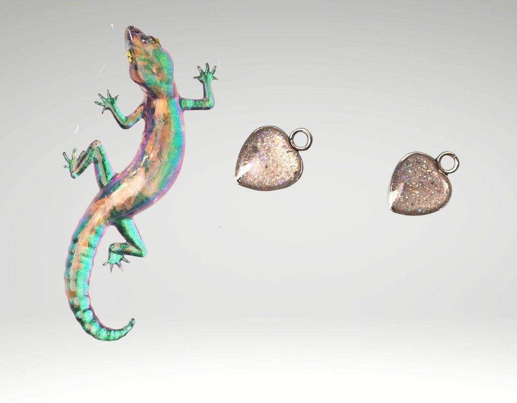 Lizard Statue Figure and Pendant Necklace