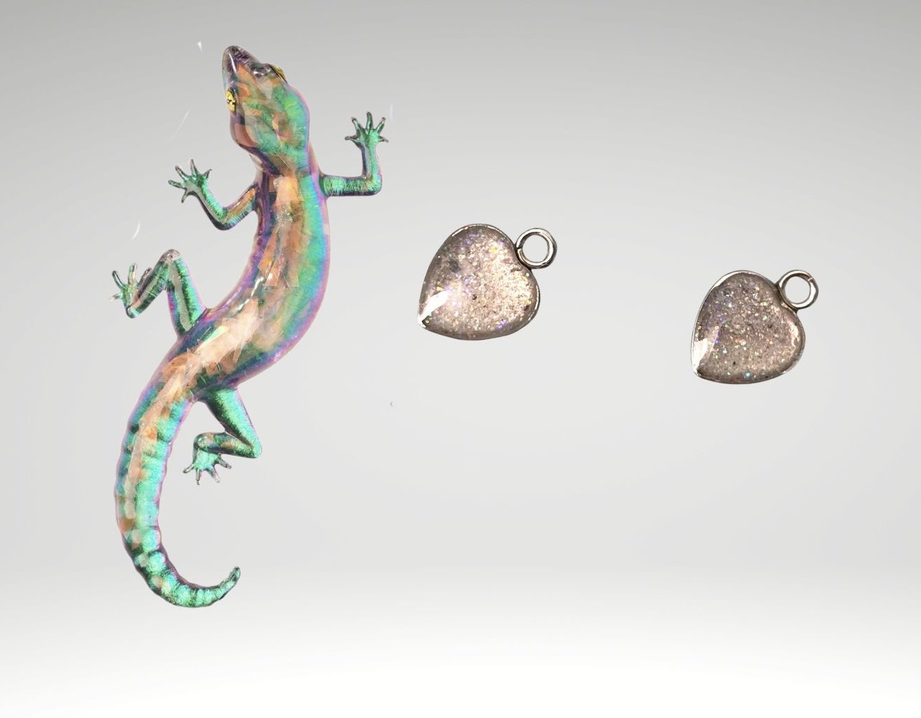 Lizard Statue Figure and Pendant Necklace