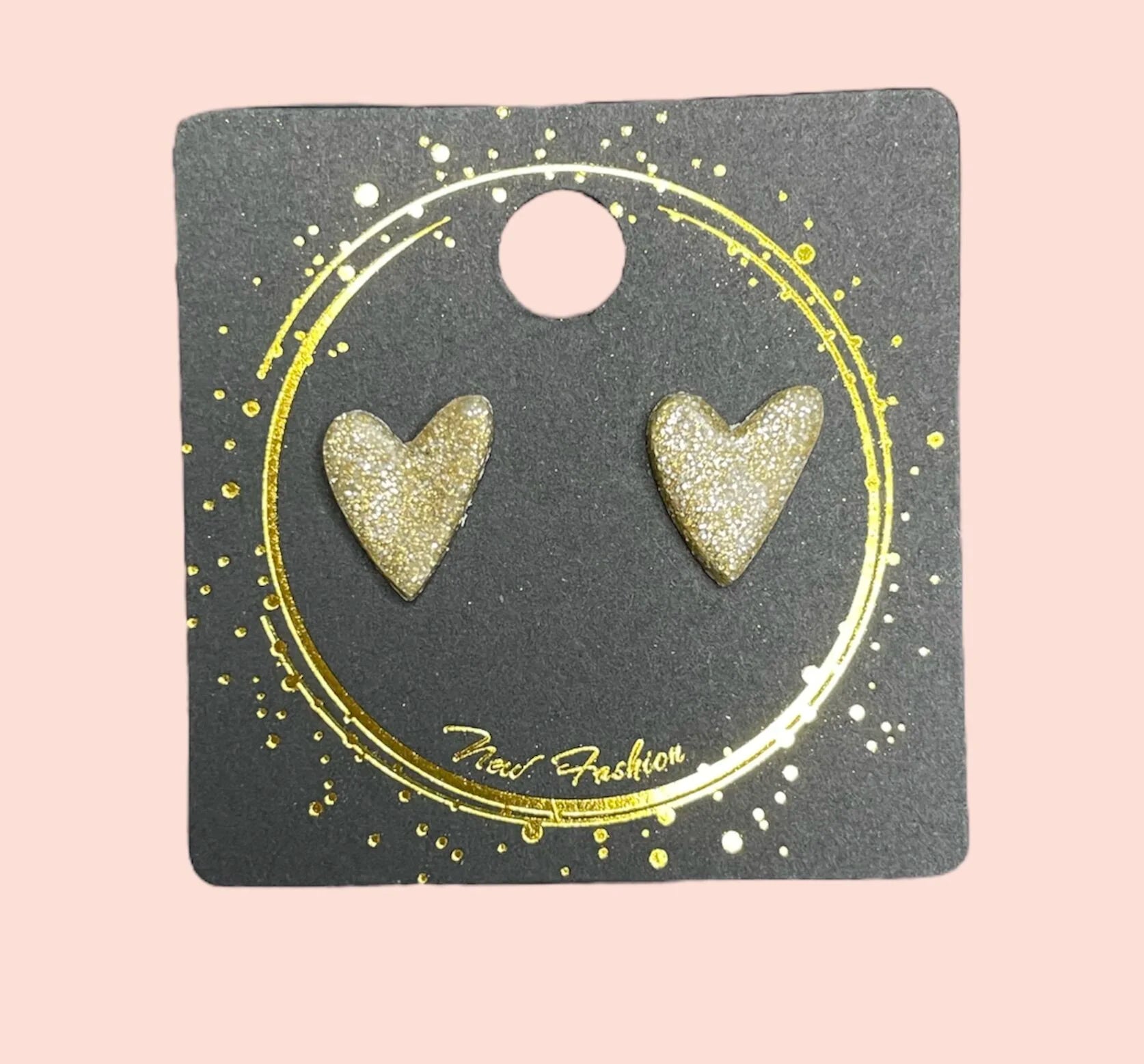 Oblong heart stud earrings