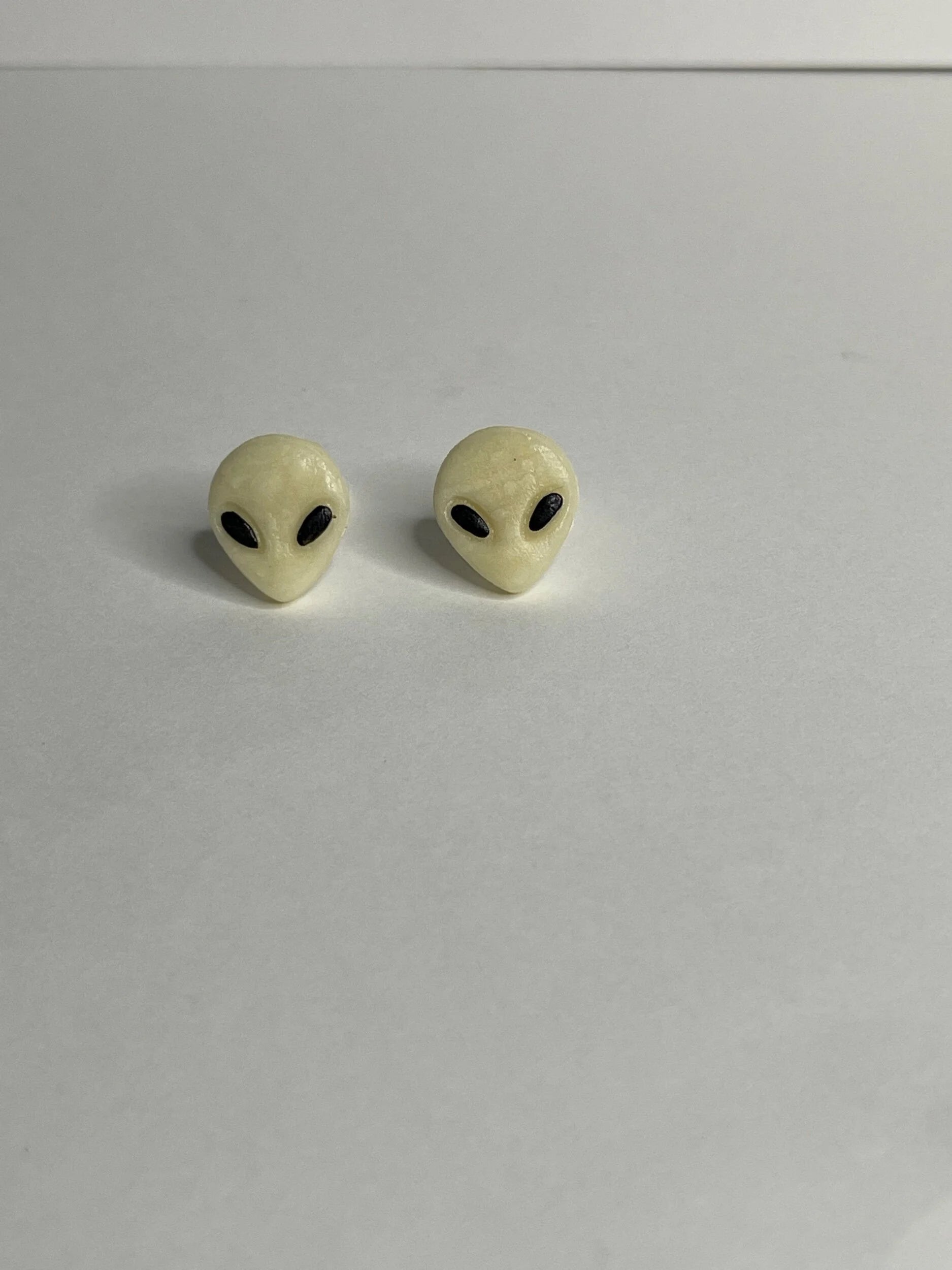 Glow in the dark Alien Stud Earrings