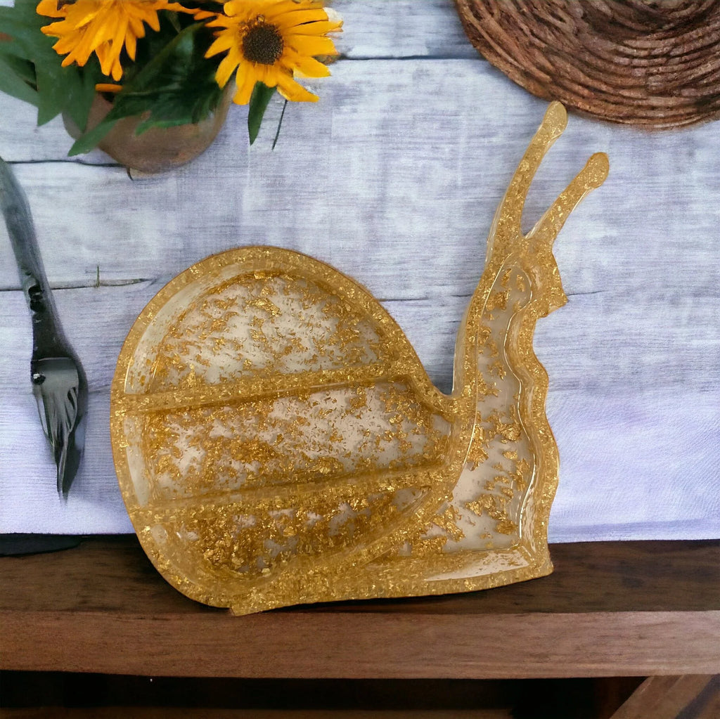 Snail Shelf- crystal display